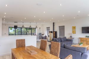 Photo 15- click for photo gallery